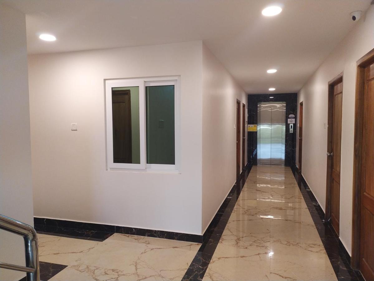 Hotel Rani And Rani Residency Пондичерри Экстерьер фото
